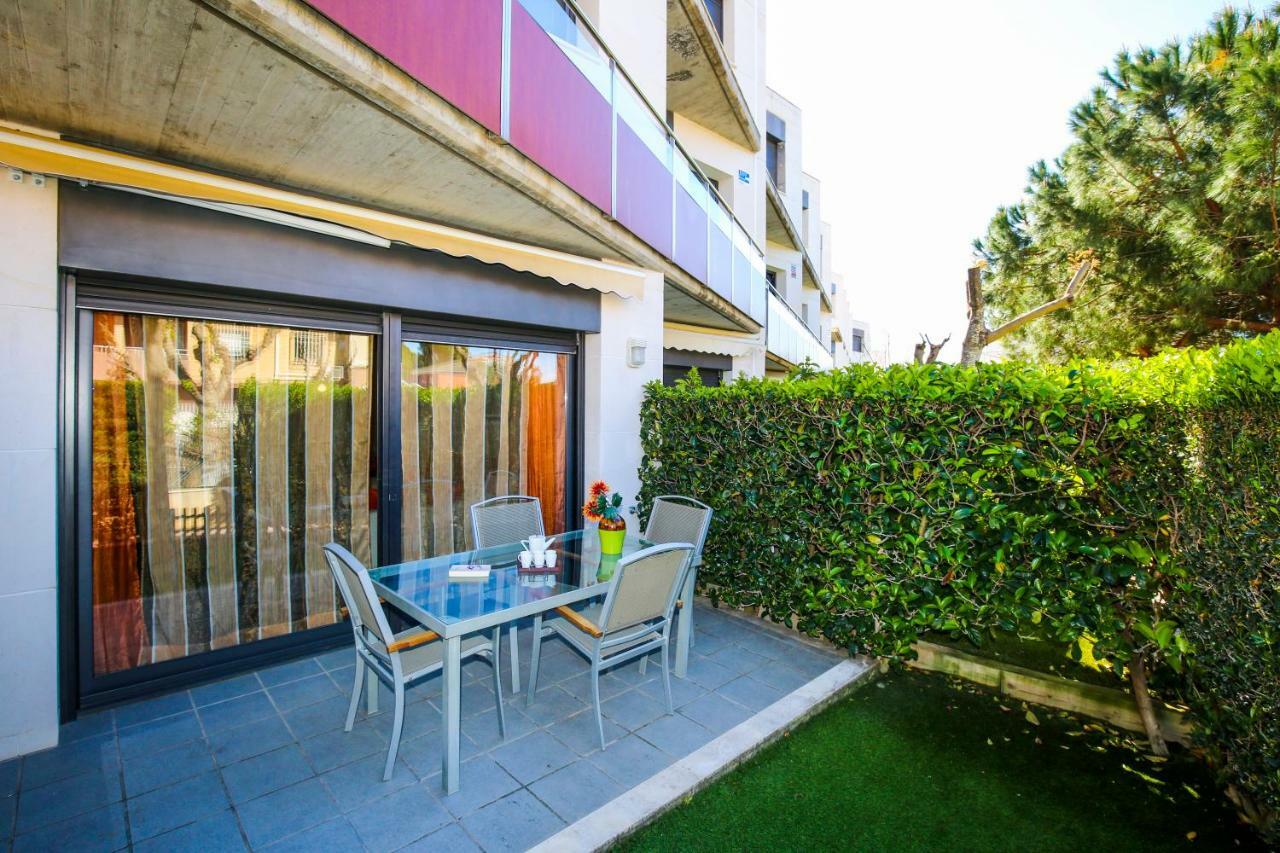 Galera Planet Costa Dorada Villa Cambrils Exterior foto